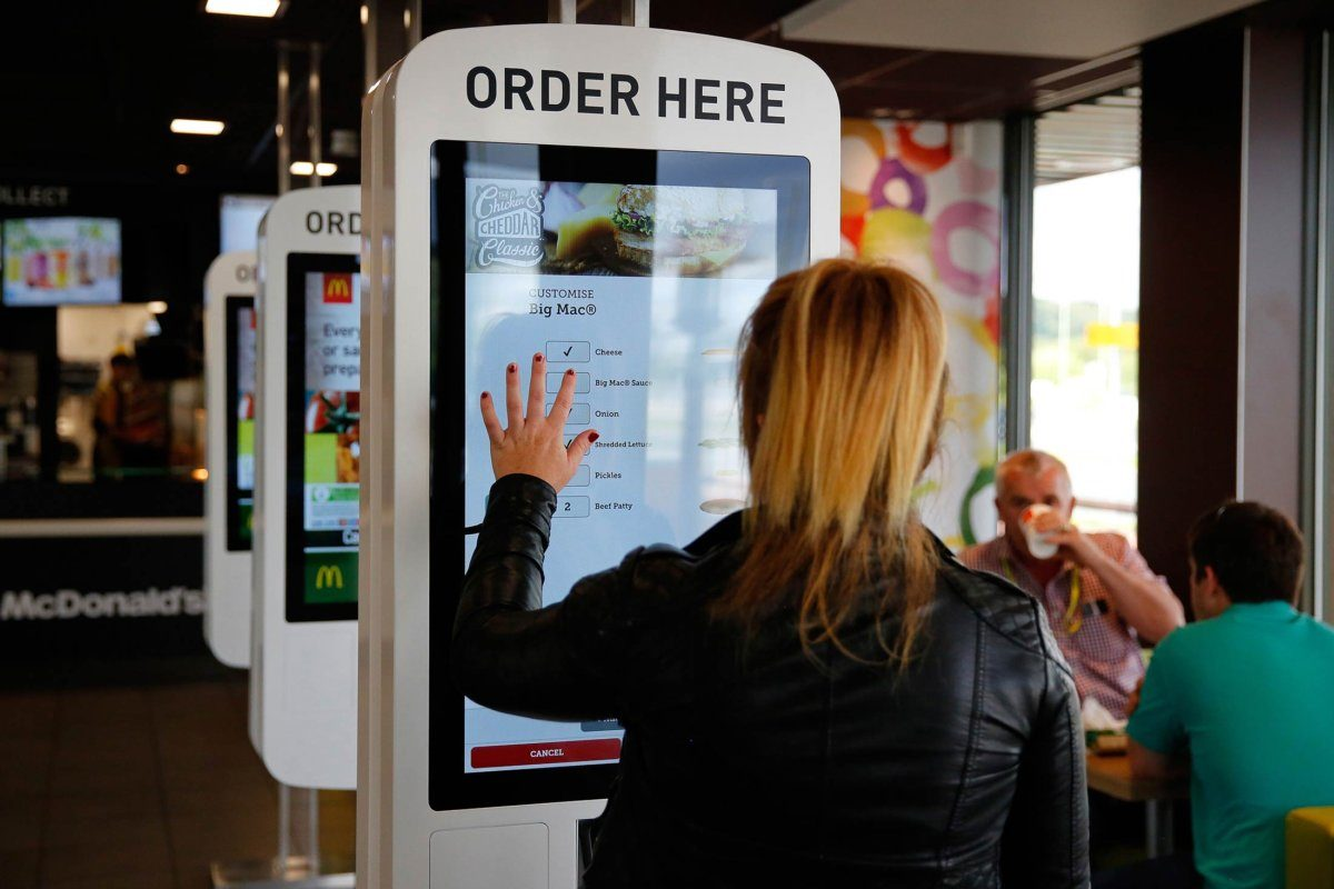 interactive-and-self-checkout-kiosks